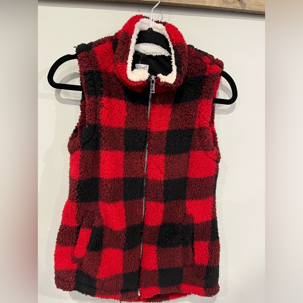 Kismet size xsmall fluffy vest